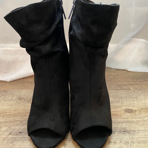 New York and Company Booties - Picture 2 of 5